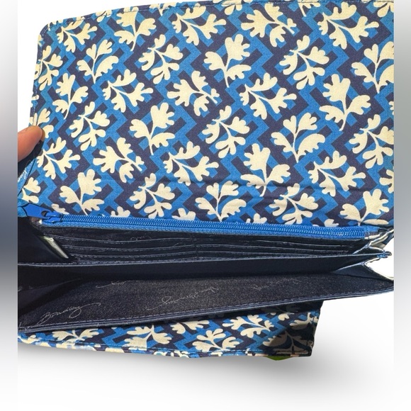 Vera Bradley Blue Lagoon Squared Away Shoulder Bag/Tote & Wallet Set Retired - Picture 10 of 15